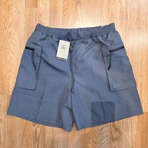Nike Sportswear Tech Pack Shorts Woven Utility FB7528-068 Gray Men's Medium M LE